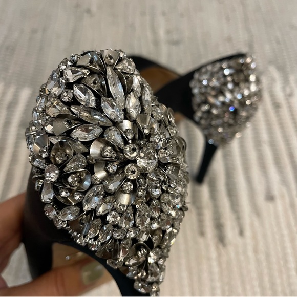 Badgley Mischka Black Embellished Pump - Picture 4 of 9